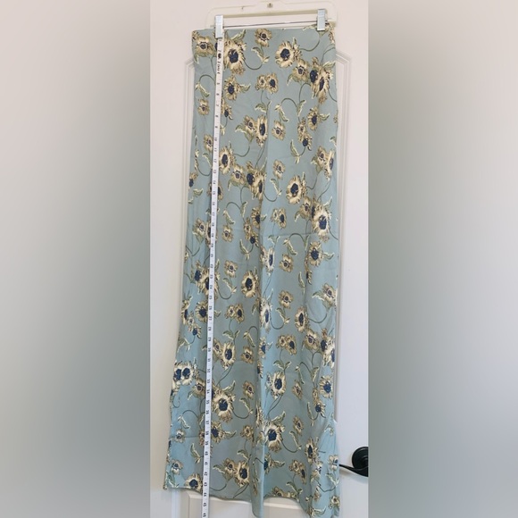 Maxi Skirt by Treasure & Bond Floral Blue and Cream - Picture 2 of 11